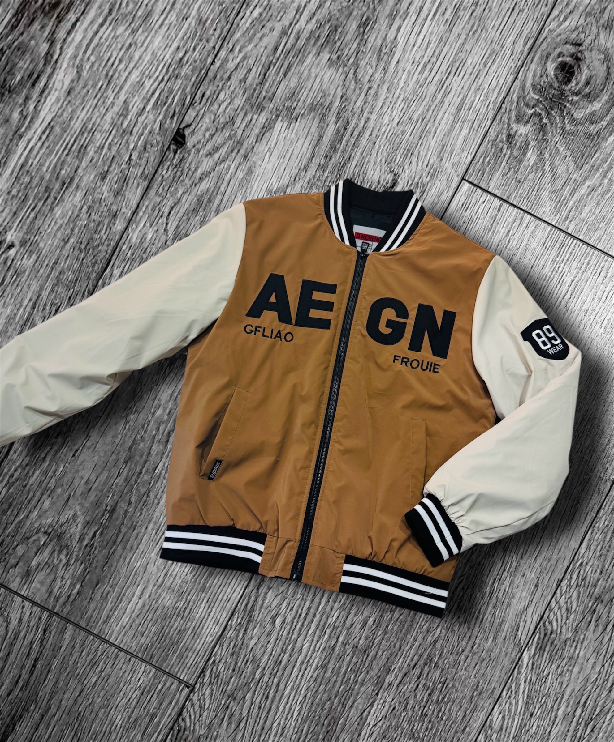 Campera Universitaria AEGN